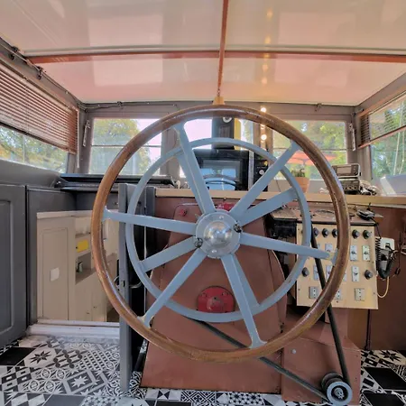Botel Peniche Mapensee *