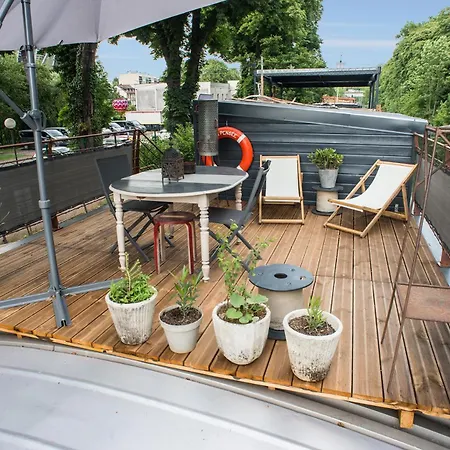 Båthotell Peniche Mapensee