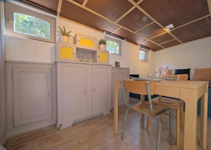 Péniche Mapensée Botel Metz