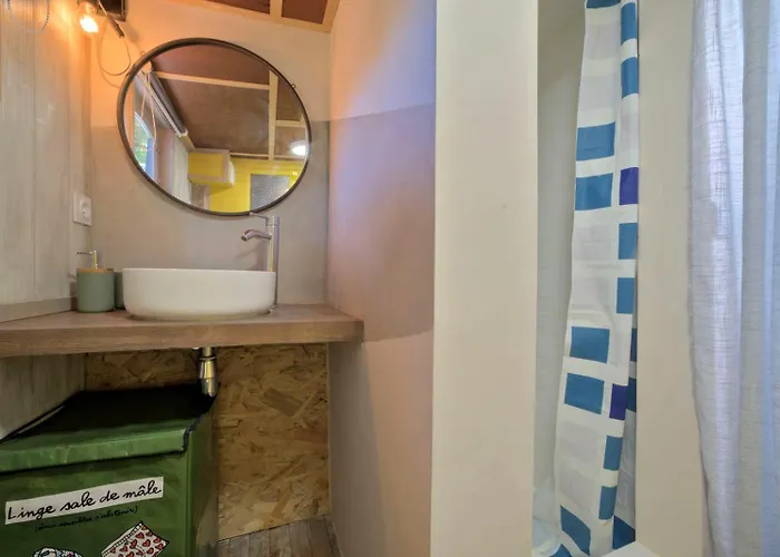 Peniche Mapensee Úszó hotel